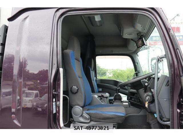 Isuzu GIGA 2018-03 7902656-12