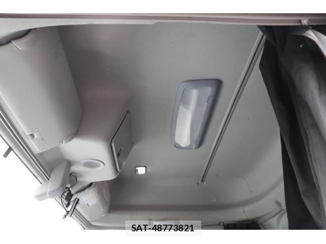 Isuzu GIGA 2018-03 7902656-14