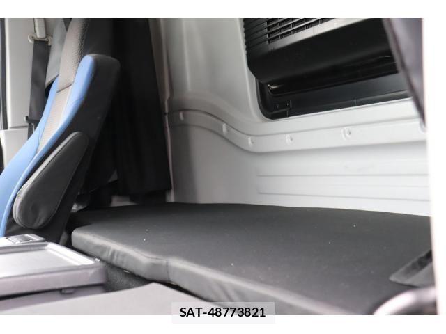 Isuzu GIGA 2018-03 7902656-15