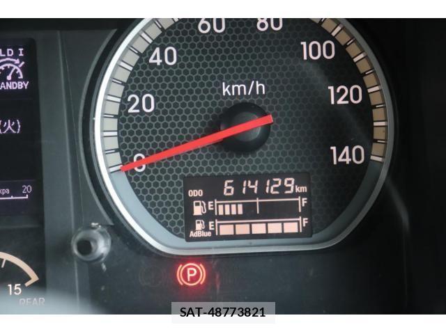 Isuzu GIGA 2018-03 7902656-18