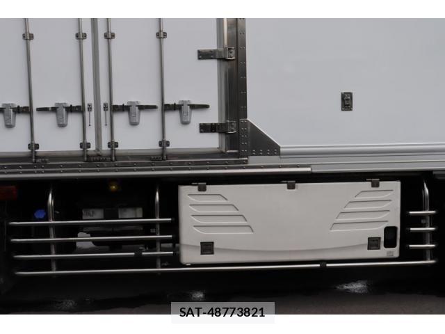 Isuzu GIGA 2018-03 7902656-26