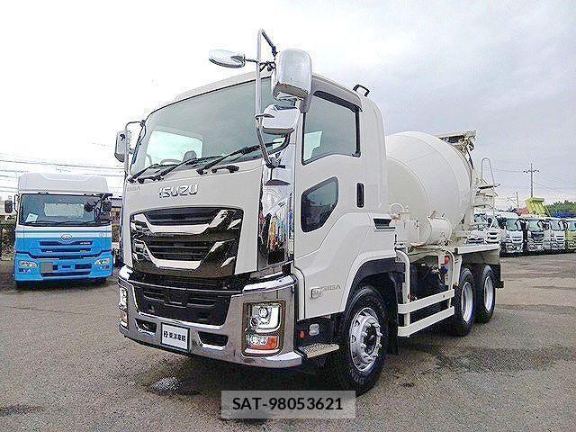 Isuzu GIGA 2024-10 7902657-0
