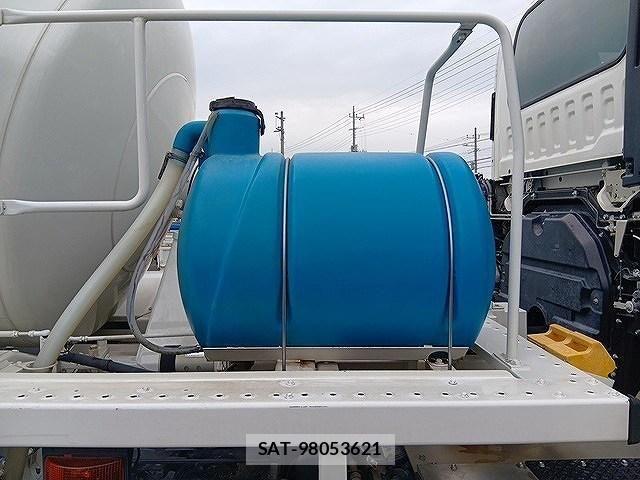 Isuzu GIGA 2024-10 7902657-9