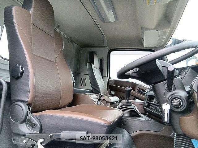 Isuzu GIGA 2024-10 7902657-10