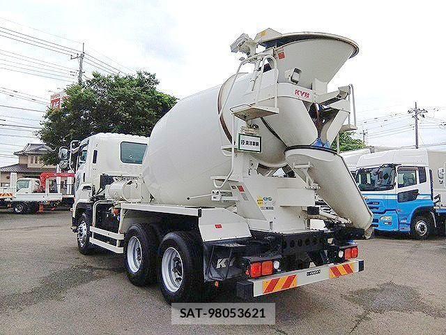 Isuzu GIGA 2024-10 7902657-3