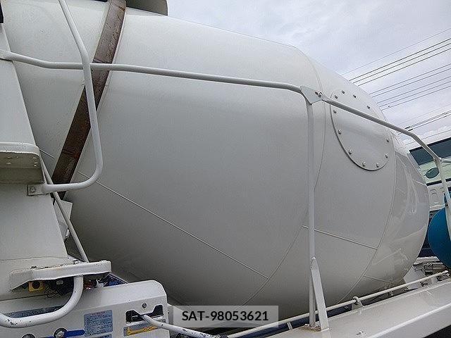 Isuzu GIGA 2024-10 7902657-4