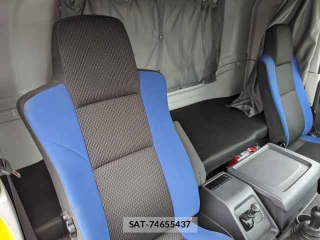 Isuzu GIGA 2020-08 7961836-9