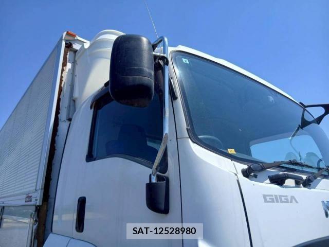 Isuzu GIGA 2016-03 7961847-10