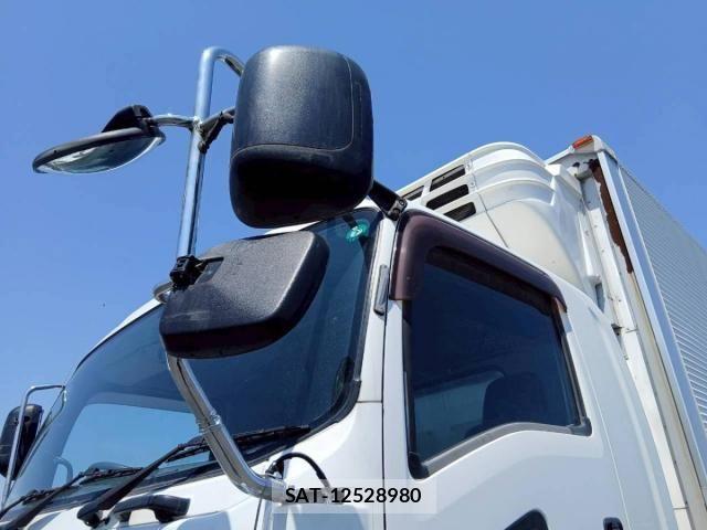 Isuzu GIGA 2016-03 7961847-14