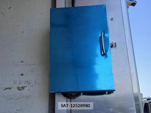 Isuzu GIGA 2016-03 7961847-28
