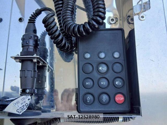 Isuzu GIGA 2016-03 7961847-29