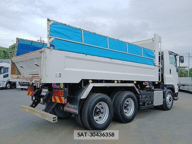 Isuzu GIGA 2021-04 7961837-2