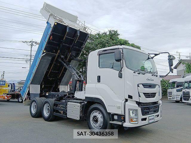 Isuzu GIGA 2021-04 7961837-4