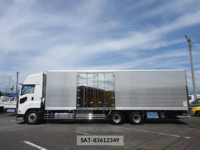 Isuzu GIGA 2025-02 7961835-4
