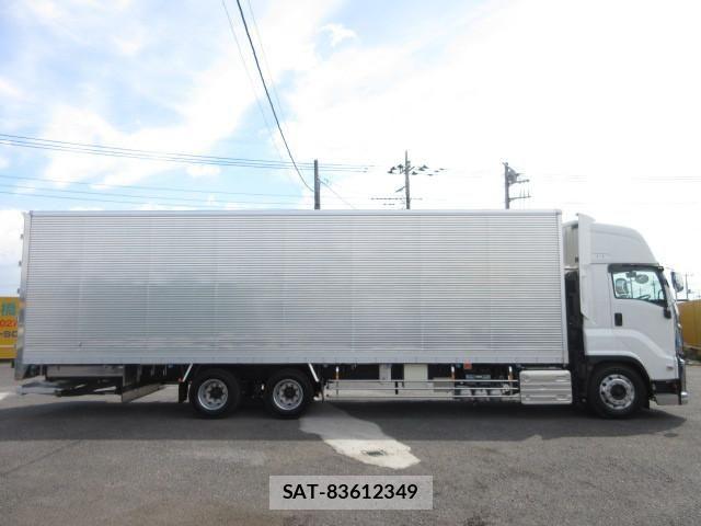 Isuzu GIGA 2025-02 7961835-5