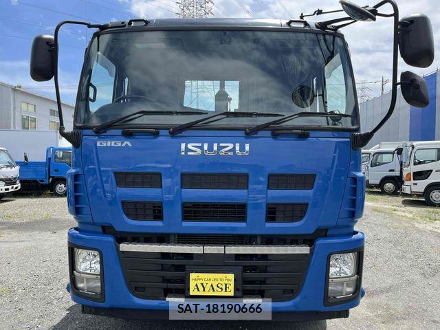 Isuzu GIGA 2015-03 7961844-1