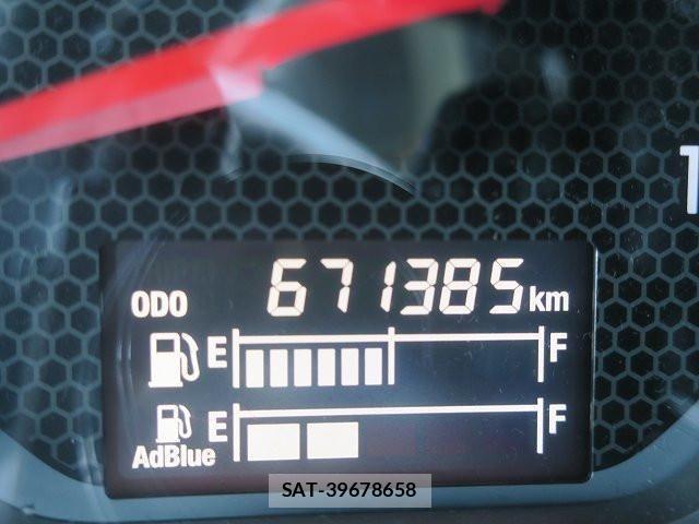 Isuzu GIGA 2018-07 7979325-16