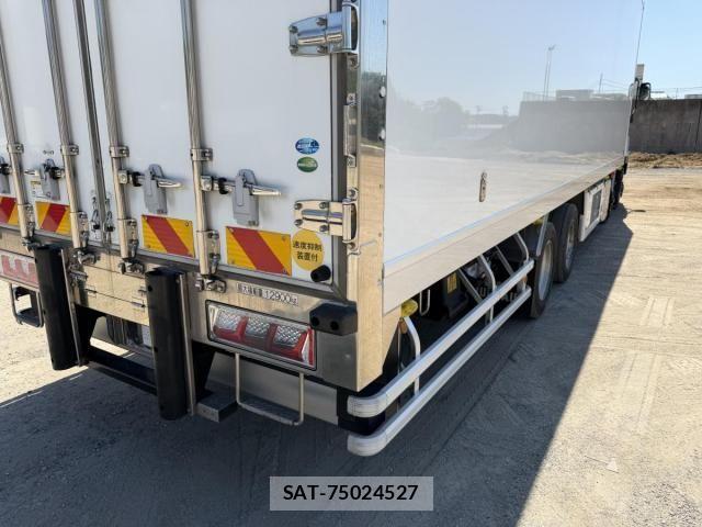 Isuzu GIGA 2024-05 7979326-17