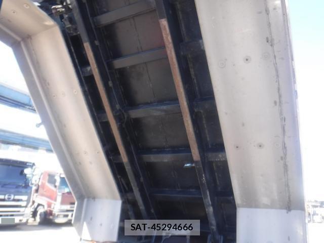 Isuzu GIGA 2021-01 7979339-8