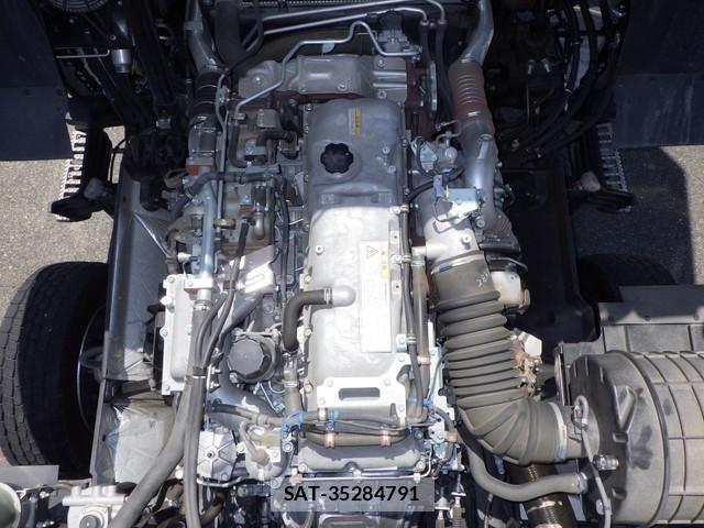 Isuzu GIGA 2024-04 7979335-13