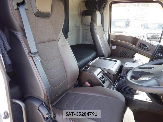Isuzu GIGA 2024-04 7979335-22
