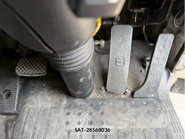 Isuzu GIGA 2015-07 7979340-20