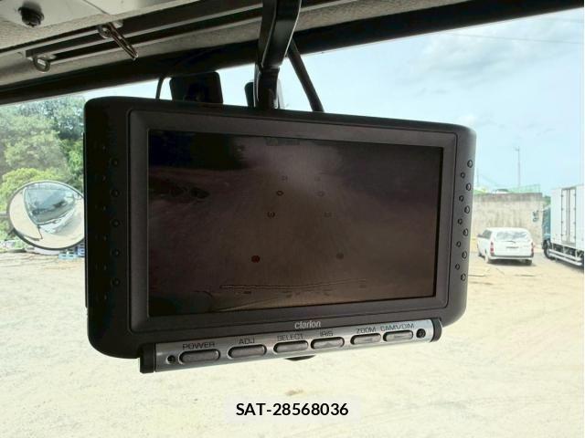 Isuzu GIGA 2015-07 7979340-23