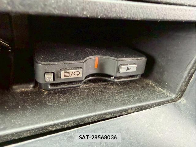 Isuzu GIGA 2015-07 7979340-25