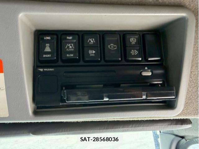 Isuzu GIGA 2015-07 7979340-28