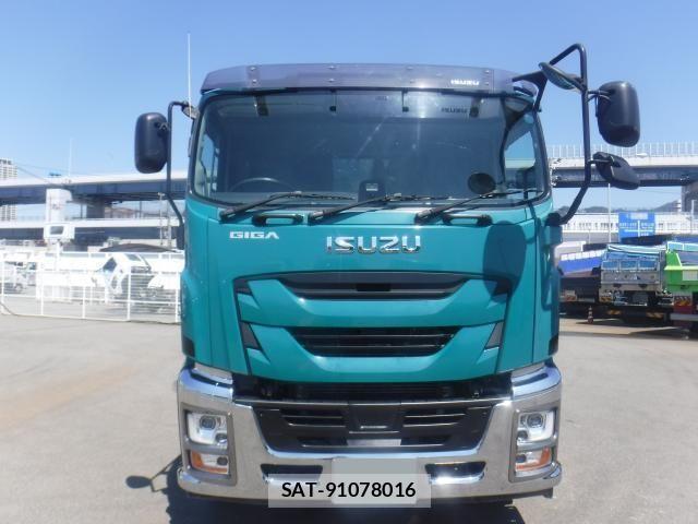 Isuzu GIGA 2020-08 7979341-2