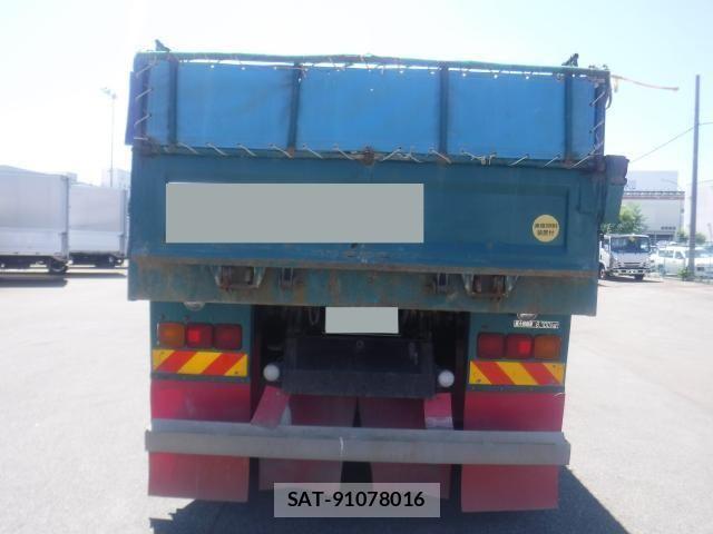 Isuzu GIGA 2020-08 7979341-5