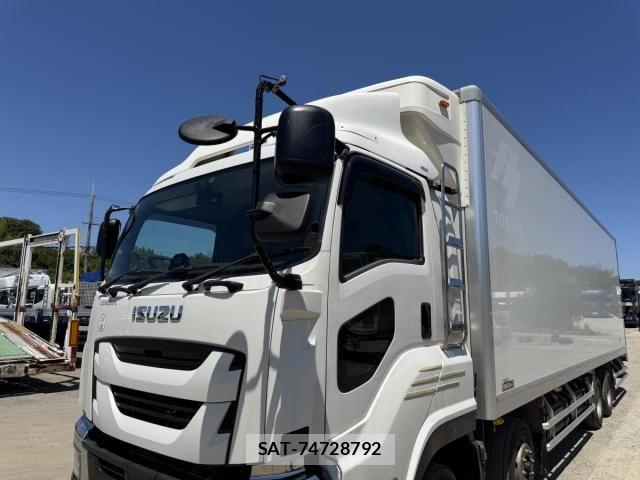 Isuzu GIGA 2024-05 7979327-12