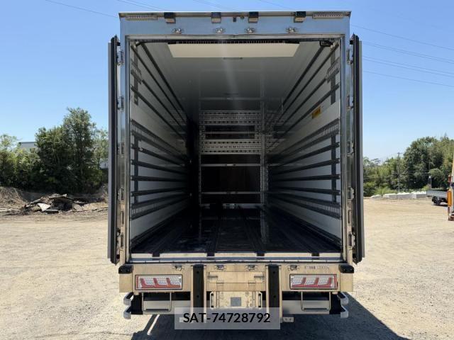 Isuzu GIGA 2024-05 7979327-22