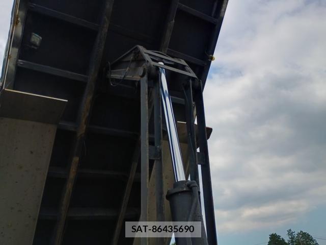 Isuzu GIGA 2019-01 8035731-10