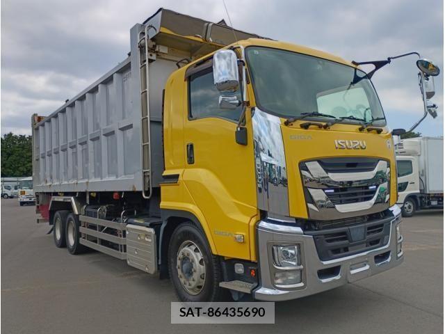 Isuzu GIGA 2019-01 8035731-1