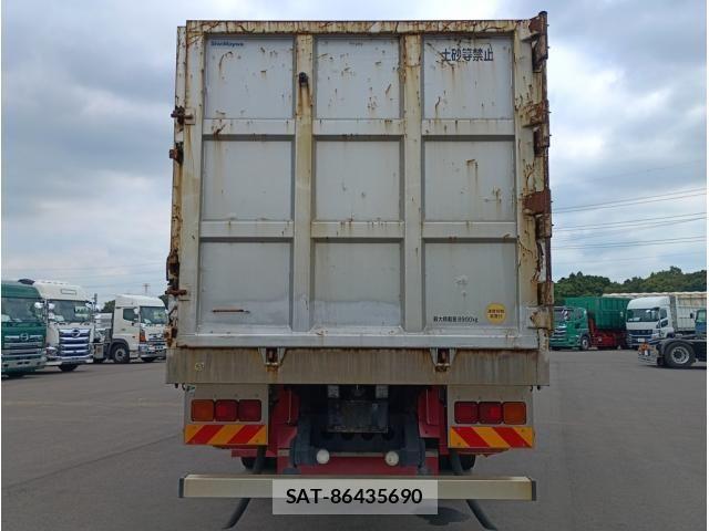 Isuzu GIGA 2019-01 8035731-4