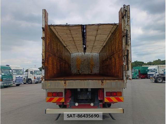Isuzu GIGA 2019-01 8035731-5