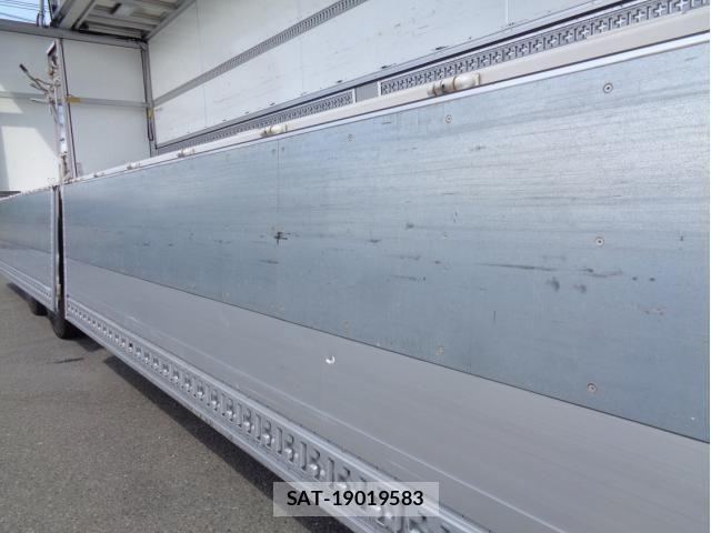 Isuzu GIGA 2023-02 8035728-8