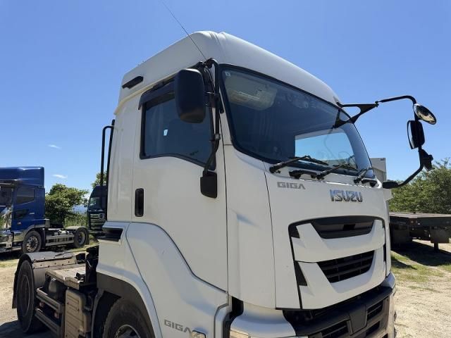 Isuzu GIGA 2017-01 8060596-9