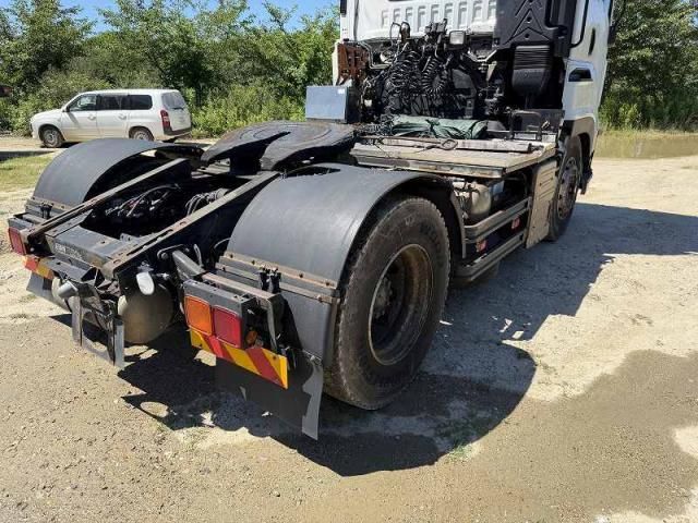 Isuzu GIGA 2017-01 8060596-14