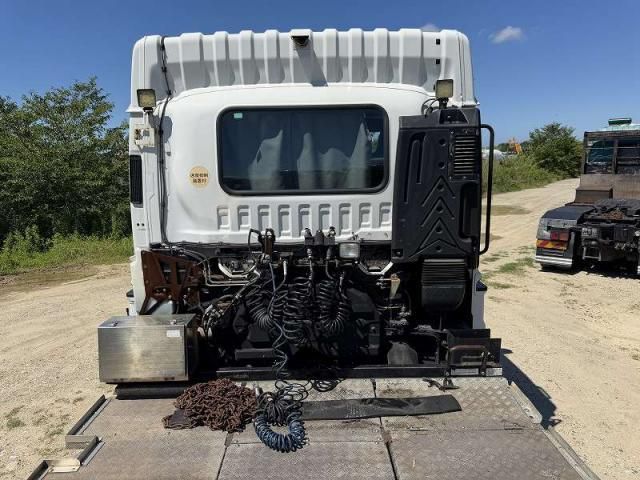 Isuzu GIGA 2017-01 8060596-19