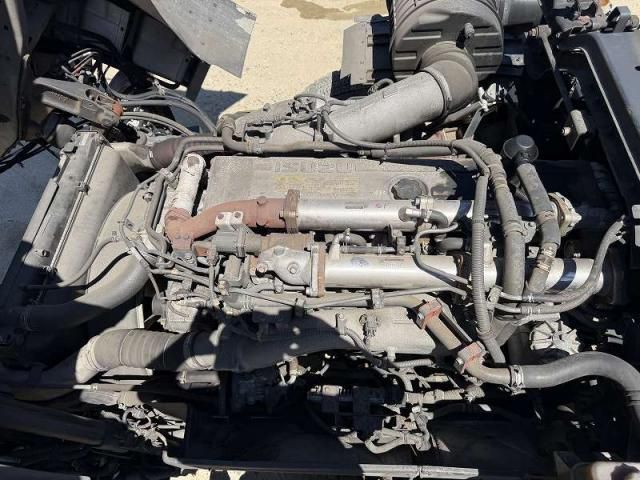 Isuzu GIGA 2017-01 8060596-23