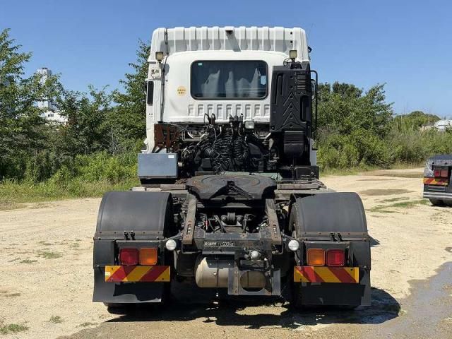 Isuzu GIGA 2017-01 8060596-4