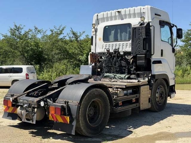 Isuzu GIGA 2017-01 8060596-5