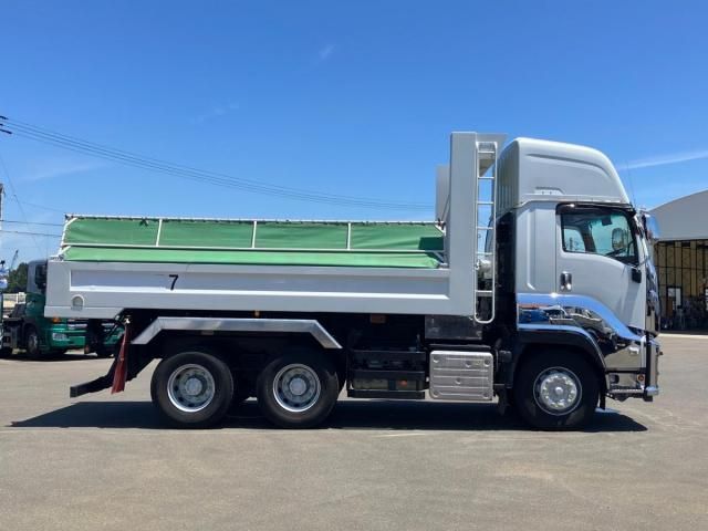 Isuzu GIGA 2021-07 8060587-7