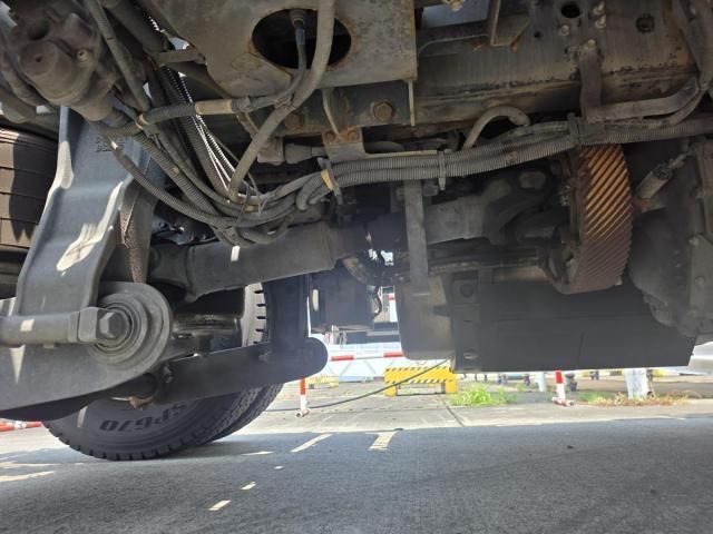 Isuzu GIGA 2018-12 8060594-13