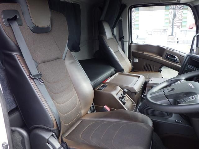 Isuzu GIGA 2024-05 8060586-21