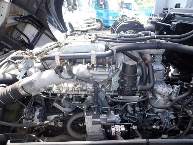 Isuzu GIGA 2017-08 8060592-21
