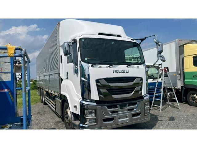 Isuzu GIGA 2020-03 8060590-1