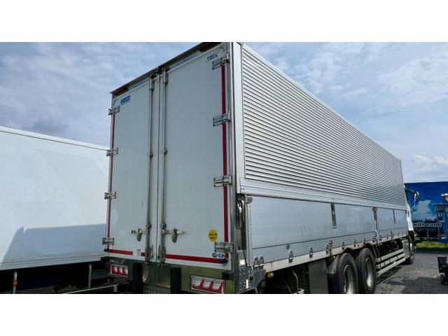 Isuzu GIGA 2020-03 8060590-2
